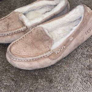 Ugg Ascot Slipper Women’s 7